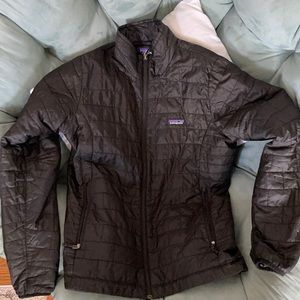 Patagonia women’s nano puff jacket black large